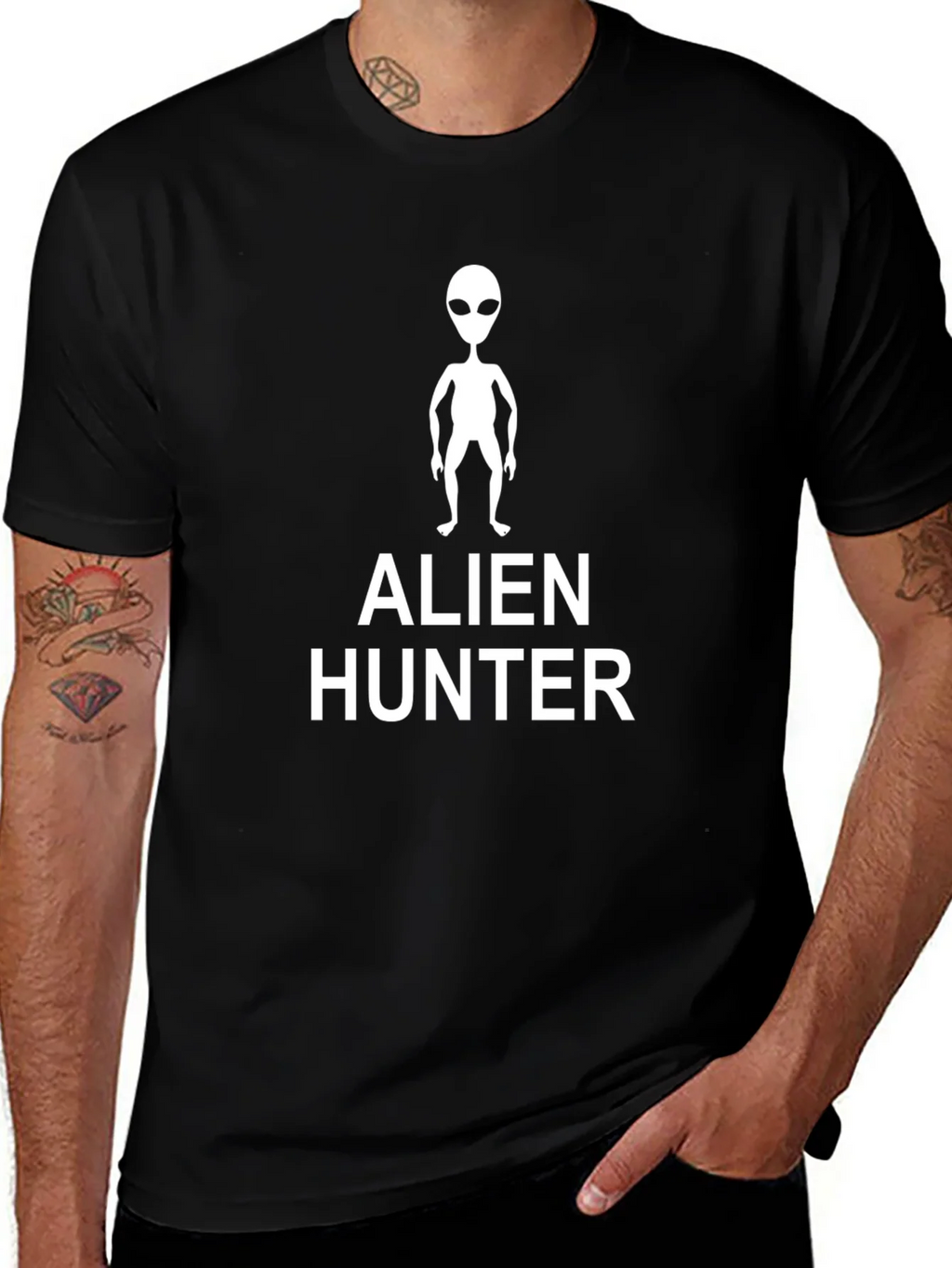 Alien Hunter Graphic Tee - Black Cotton T-Shirt product image 1